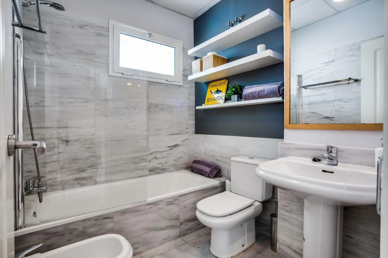 Apartamento Encantador Ático y Terraza VFT/SE/02858 Sevilla España