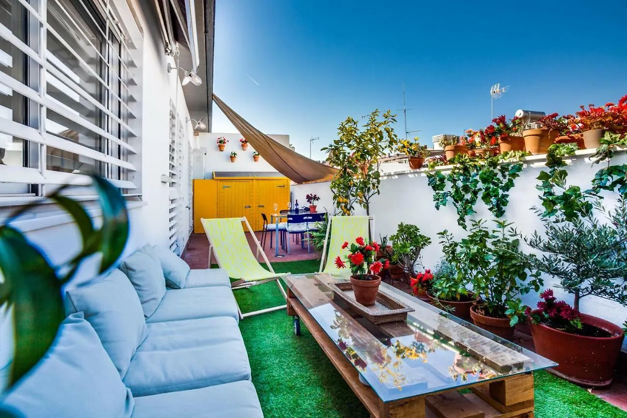 Encantador Ático y Terraza VFT/SE/02858 Sevilla