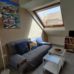 https://la-buhardilla-de-hinestrosa.hotelsinnerja.org
